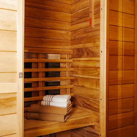 Mit Sauna 펜션